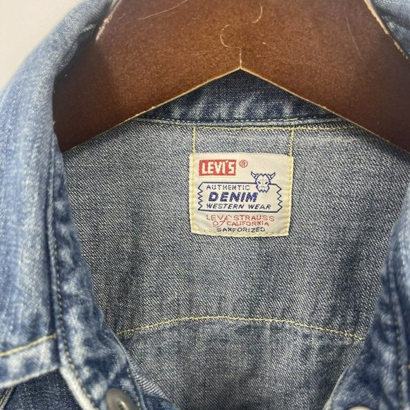 VTG Levi's Big E Sawtooth Short Horn Pearl Snap Button Denim Shirt Sanforized - Picture 7 of 16